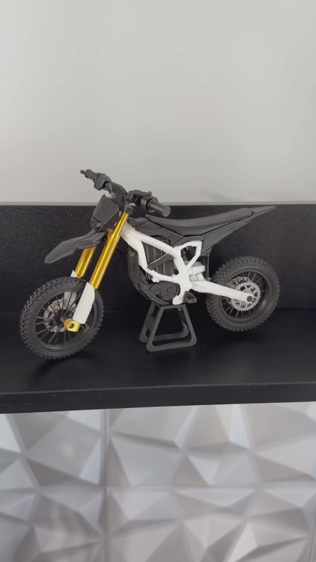 3D Printed Surron Ultra Bee Electric Dirt Bike Model | Working Suspension, Display Stand